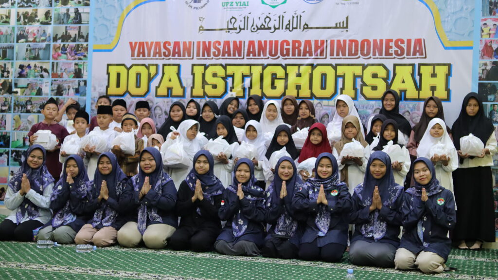 menantuni anak yatim